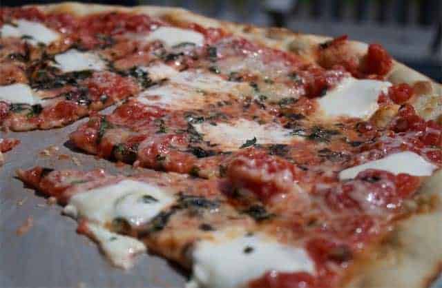 Pizzetta Mystic CT Margarita Pizza