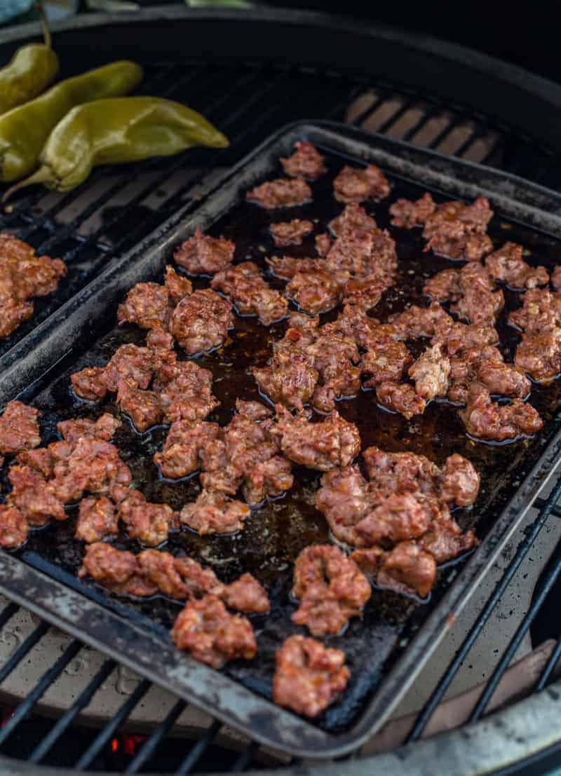 How to smoked sausage on a Big Green Egg smoker