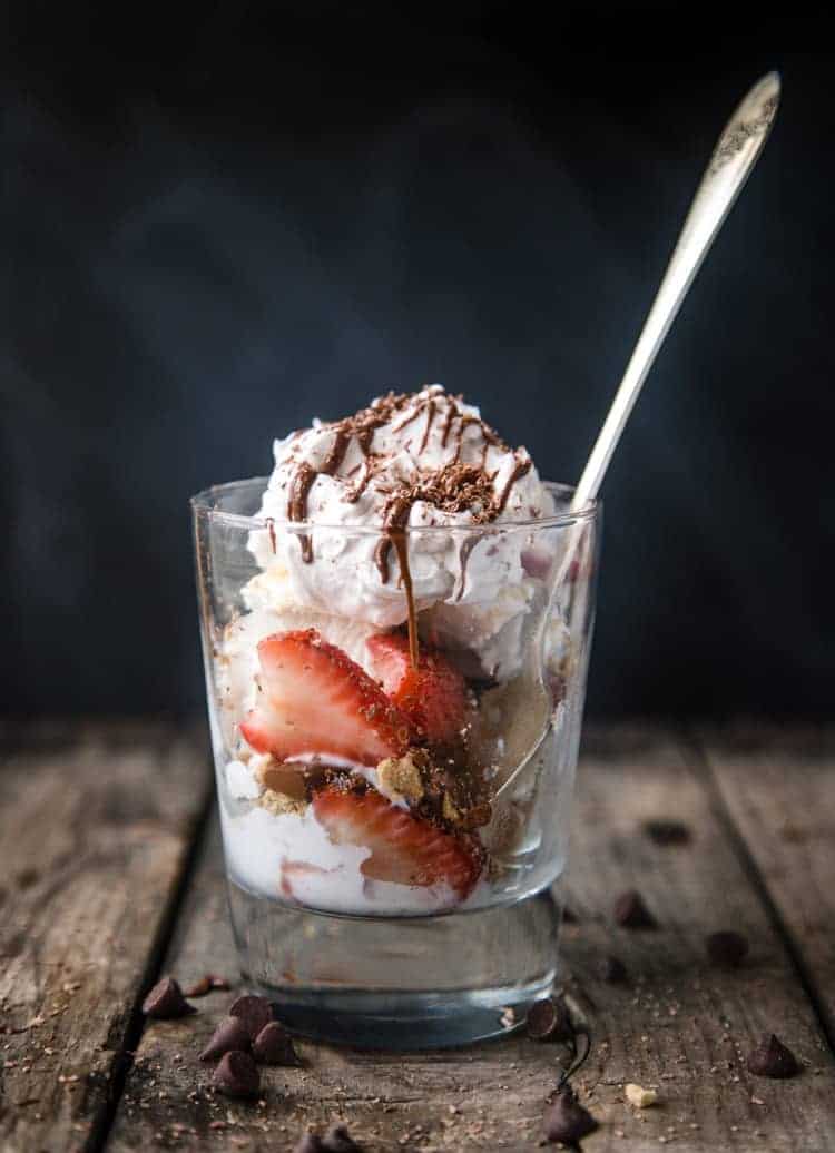 Grilled Strawberry Sundae