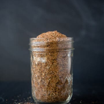 Easy Homemade Chicken Seasoning in a mason jar