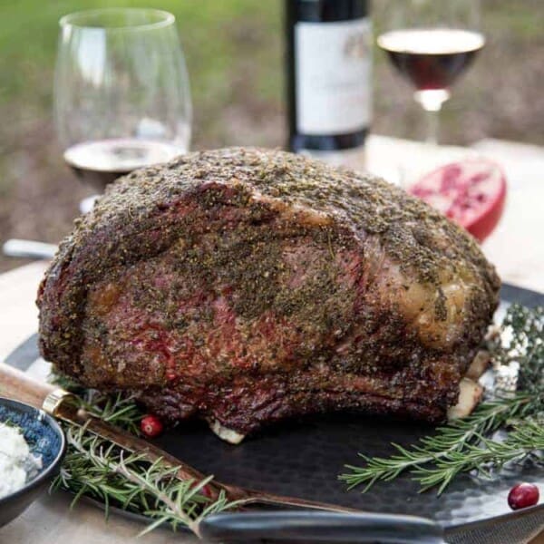 Prime rib roast with wine.