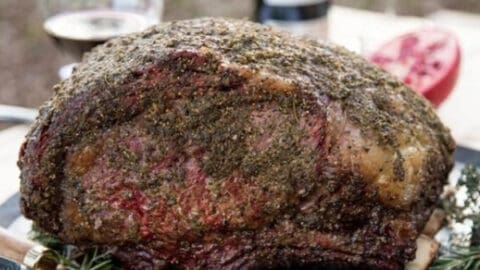 Beef Roast on a tablescape with wine pairings