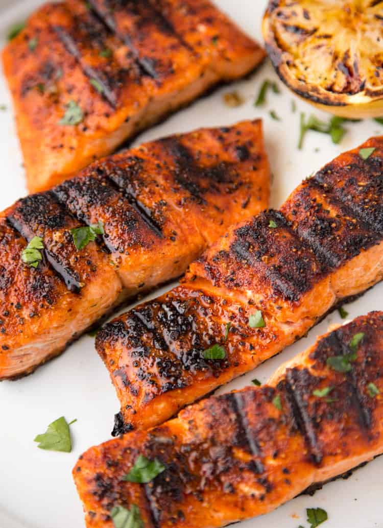 Juicy grilled salmon filets