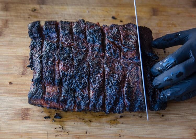 slicing pork belly