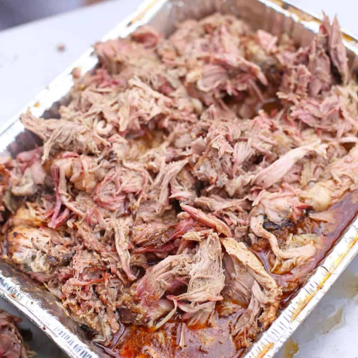 pulled pork stump in a foil pan