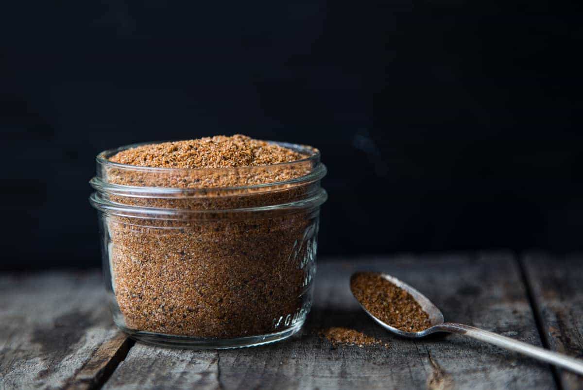 Dry Rub for Ribs recipe in a mason jar