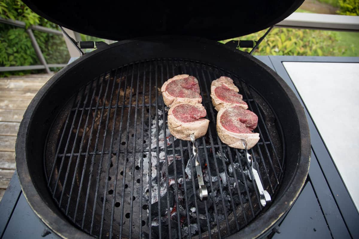 Grilling Picanha over direct heat