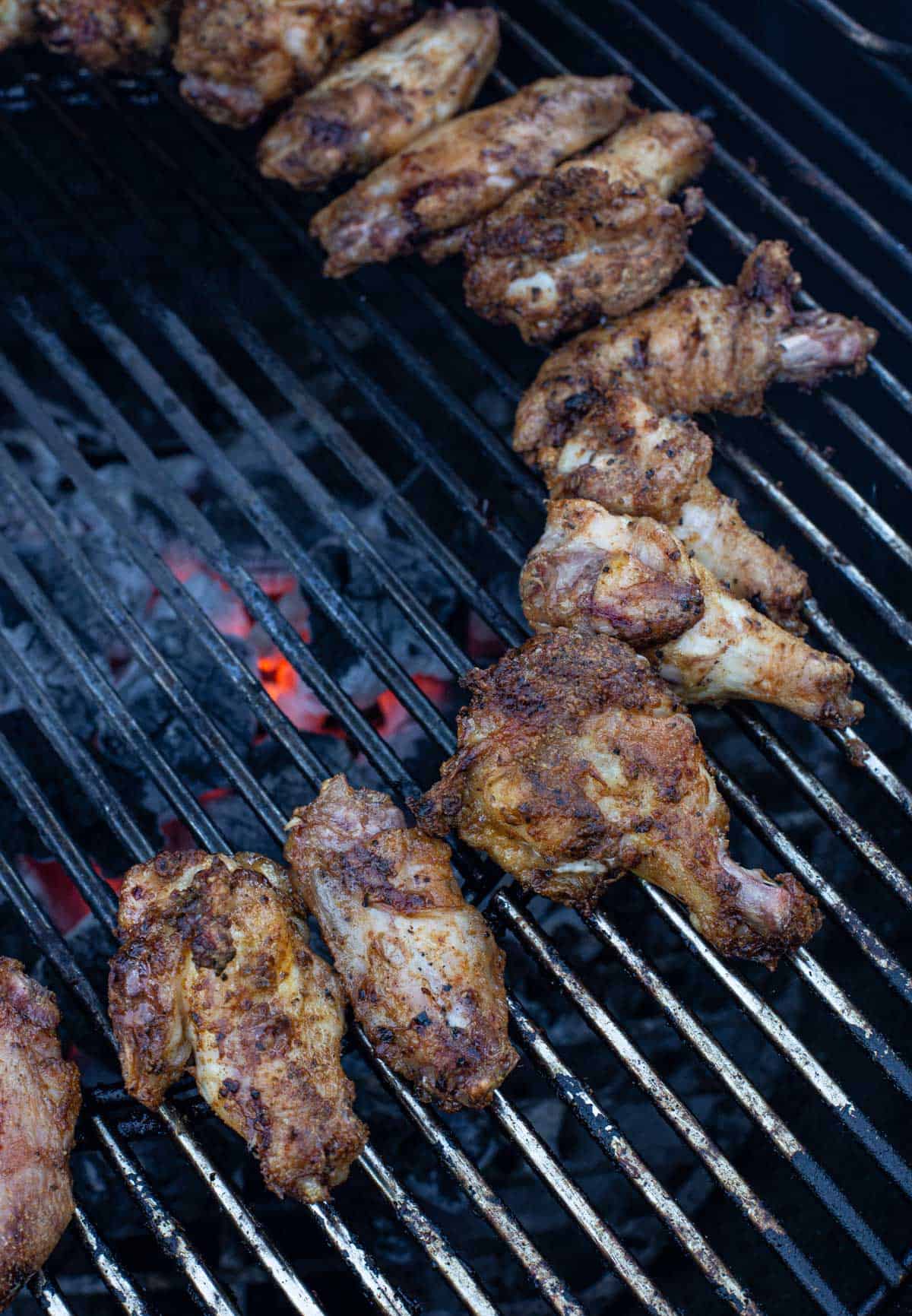 Grilled chicken wings