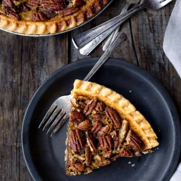 pecan pie cover