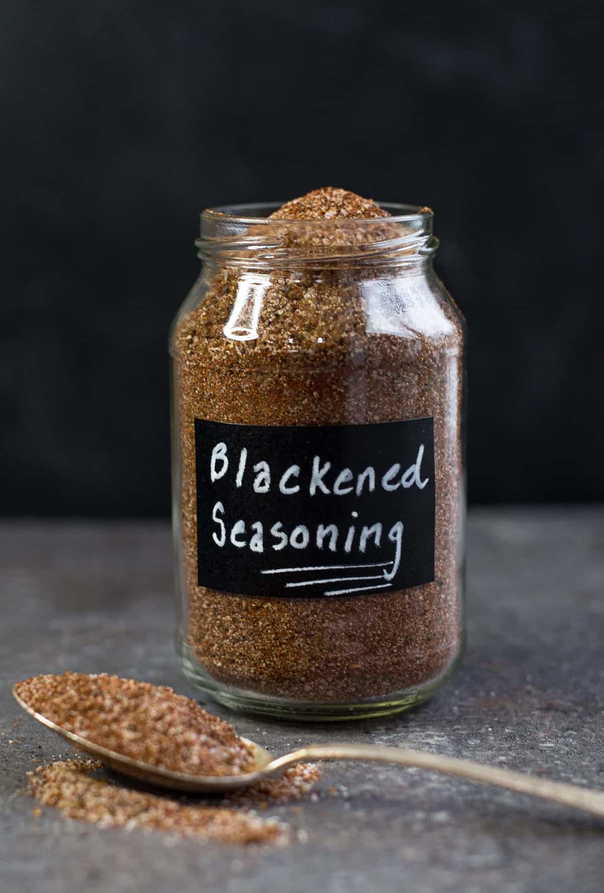 https://www.vindulge.com/wp-content/uploads/2021/02/Blackened-Seasoning-in-a-jar.jpg