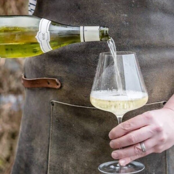 cropped-Chablis-Chardonnay-Wine.jpg