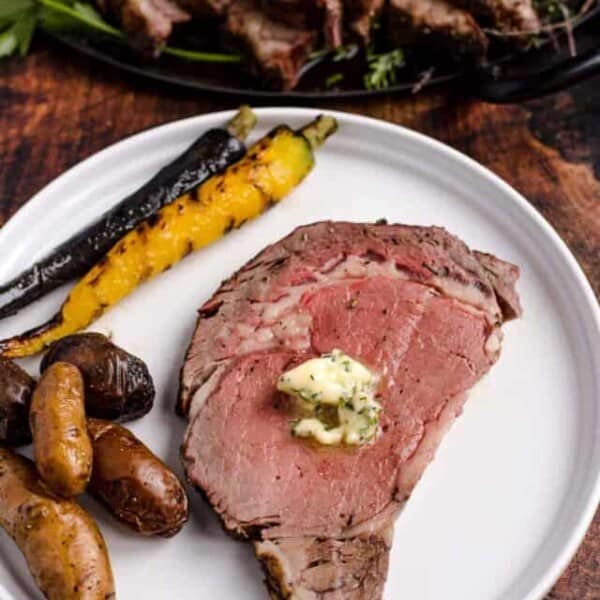 cropped-Grilled-Prime-Rib-on-a-Plate.jpg