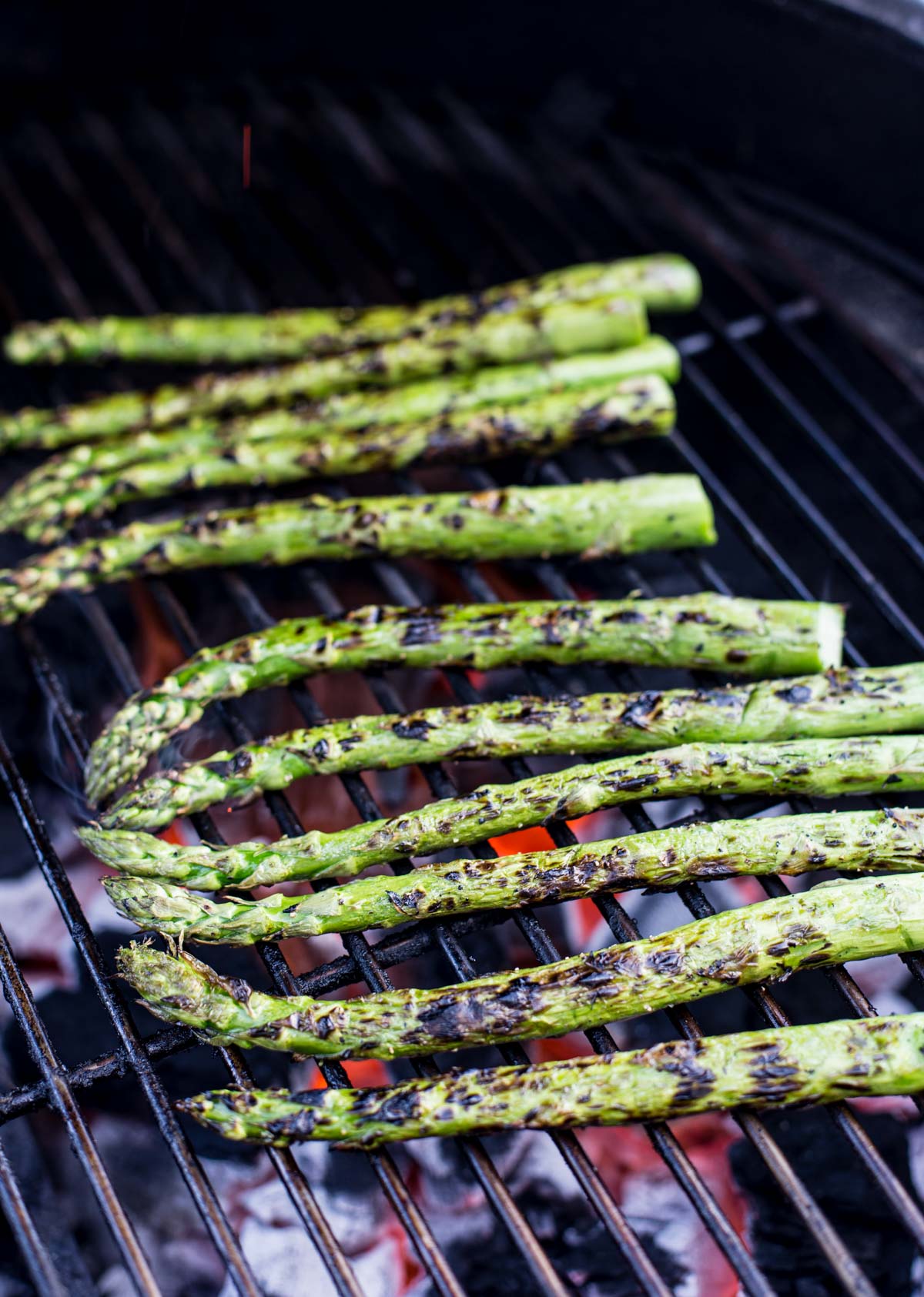 Asparagus on the grill