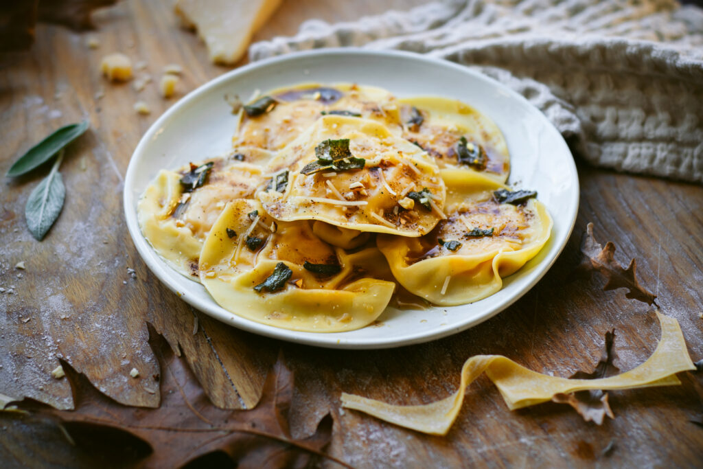 Smoked Pumpkin Ravioli With Sage Butter Sauce - Vindulge