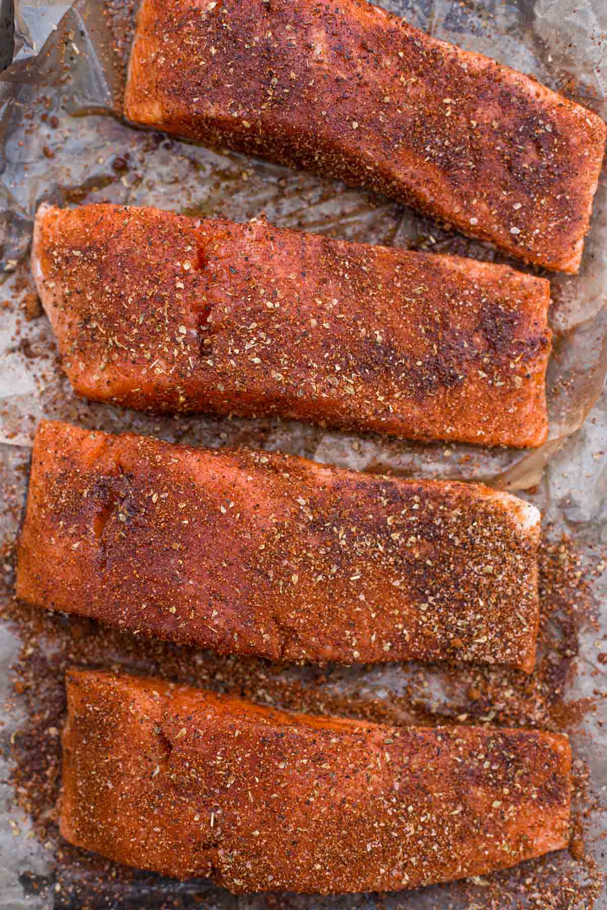 4 seasoned salmon fillets