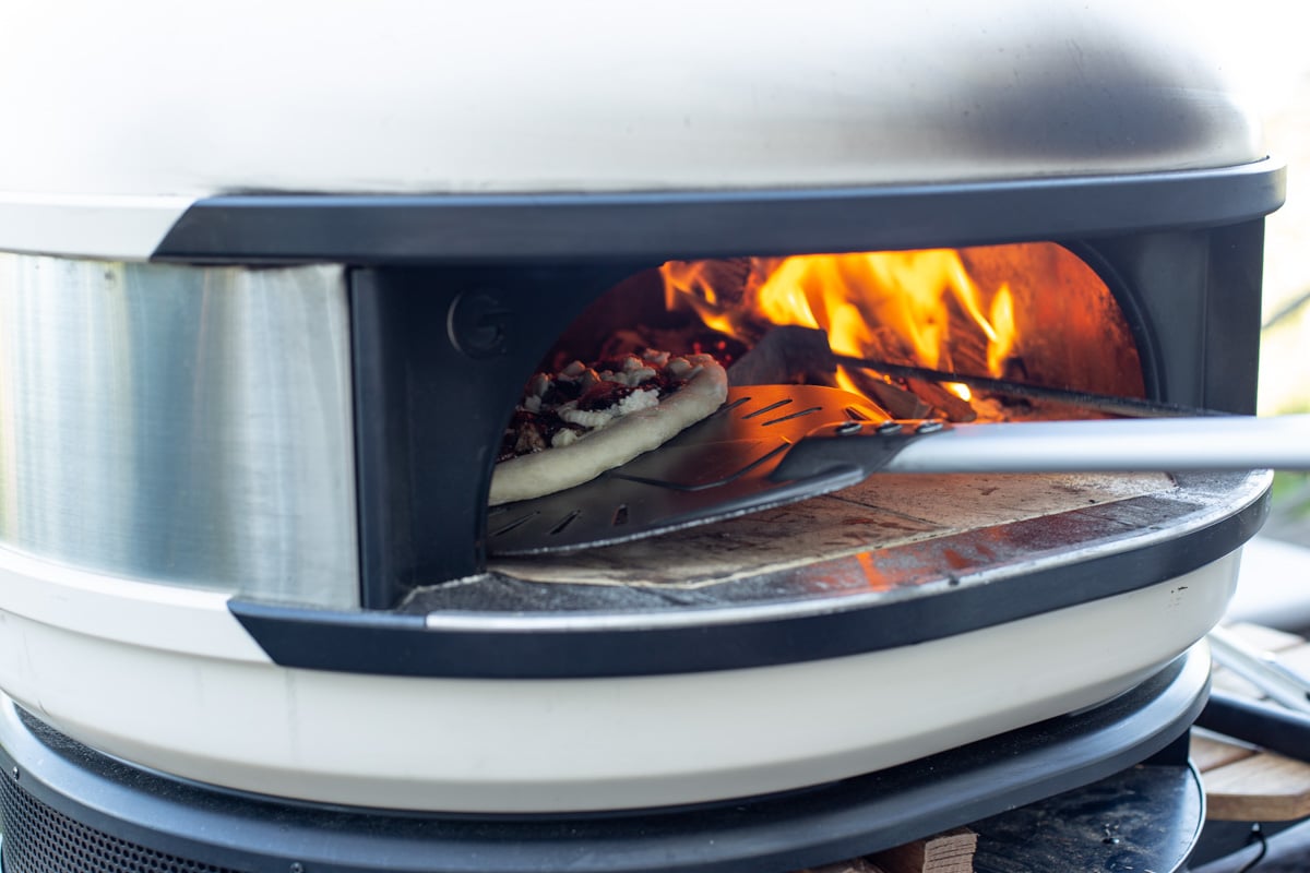 Cooking White Sauce Pizza in Gozney Dome.