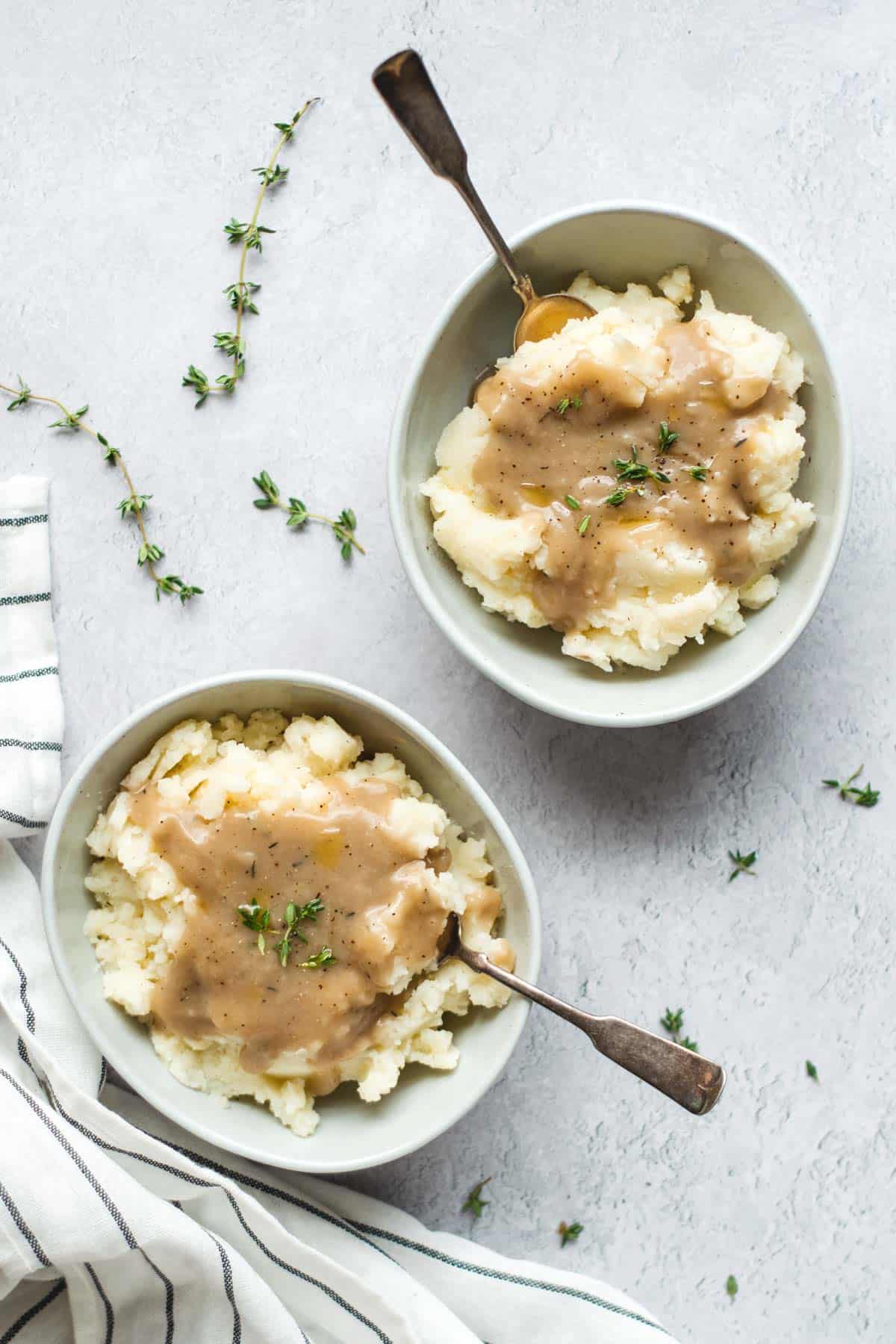 Smoked Turkey Gravy in two serving bowls