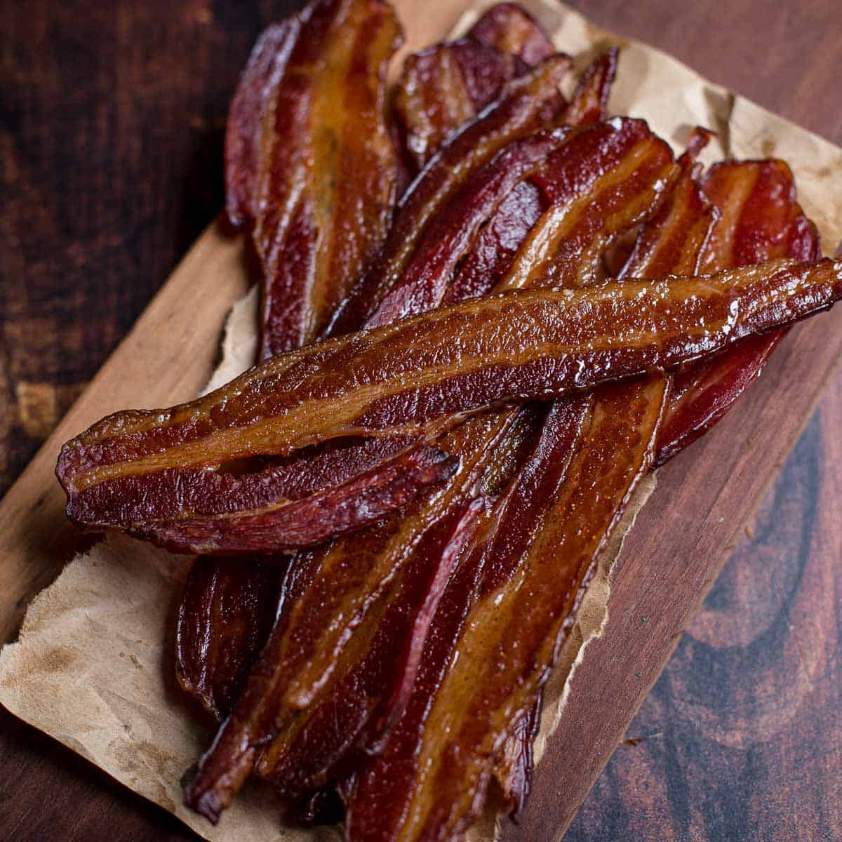 https://www.vindulge.com/wp-content/uploads/2023/04/Smoked-Bacon-FI.jpg