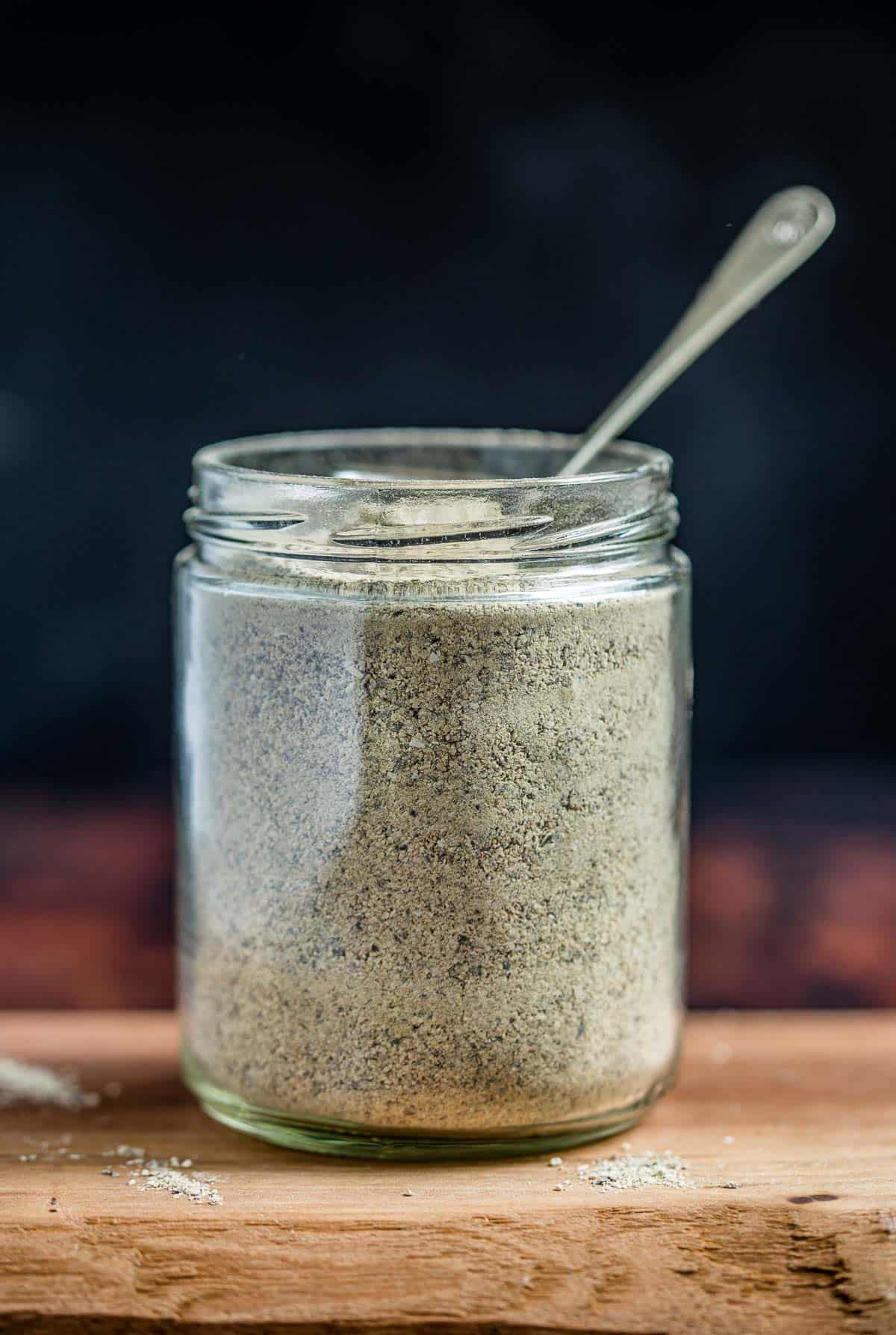 The Best Dry Rub for Steak in a mason jar