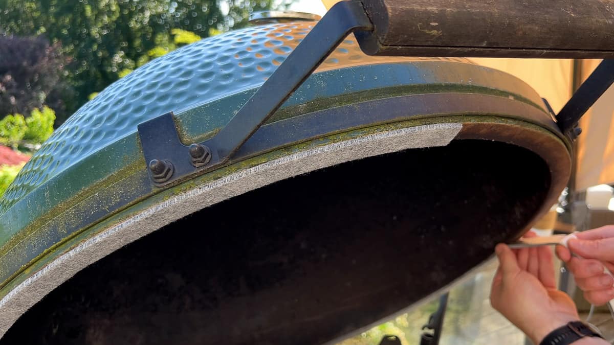 Replacing the Gasket on a Big Green Egg Kamado grill